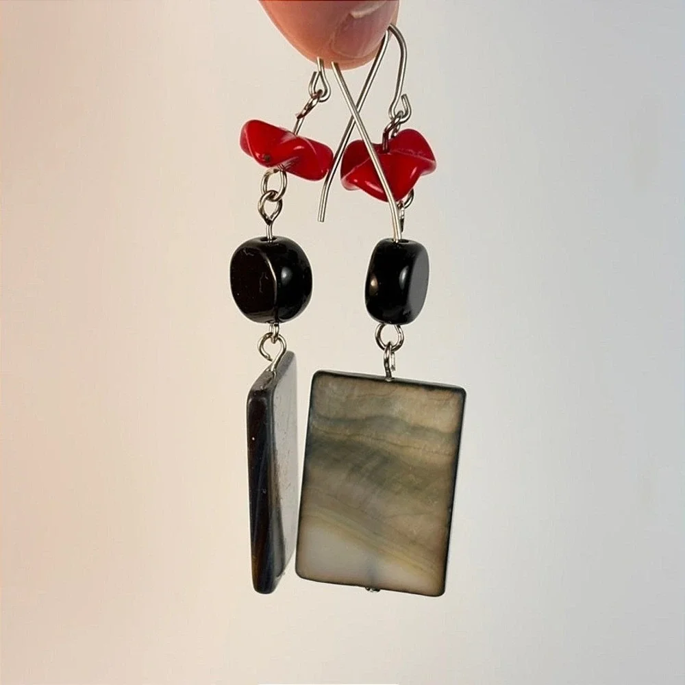 Vintage Drop Earrings Grey Red Black Shell Glass Boho Minimalist 90s Statement